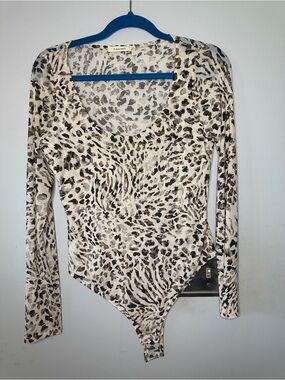 Bella Canvas Long-Sleeve Leopard Print Bodysuit - Cream & Brown